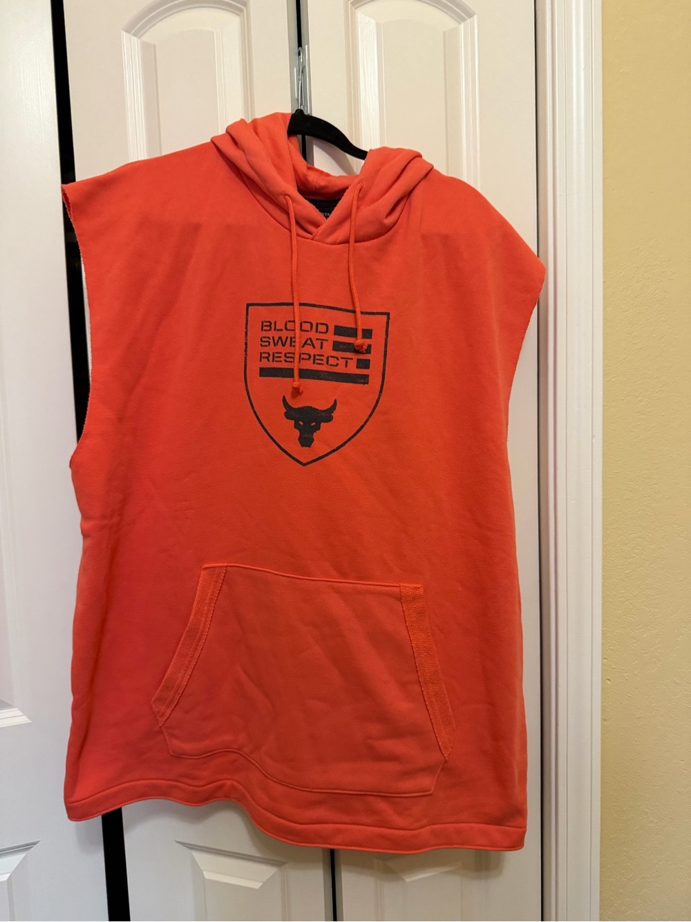 Under Armour Men's Project Rock Heavyweight Terry Sleeveless Hoodie- XXL